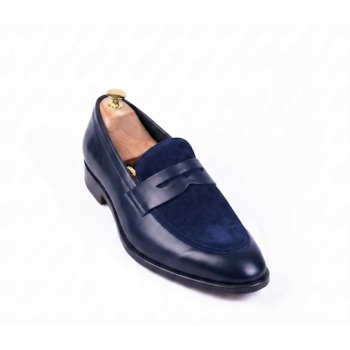 BLUE SUEDE SHOES  MODEL 746 2