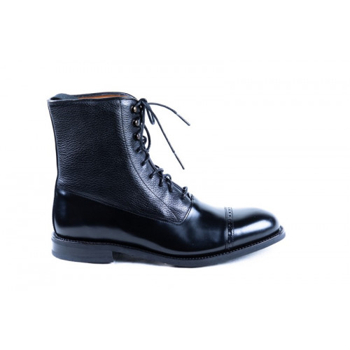 BLACK ANKLE BOOTS MODEL 1126