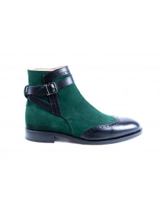 BLACK AND GREEN ANKLE BOOTS...