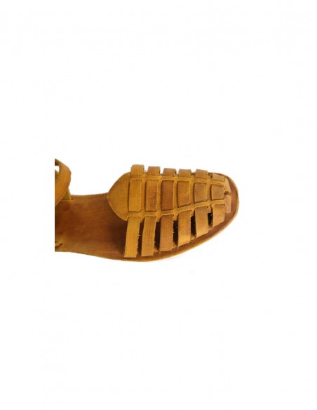 FISHERMAN SANDALS IN MUSTARD LEATHER
